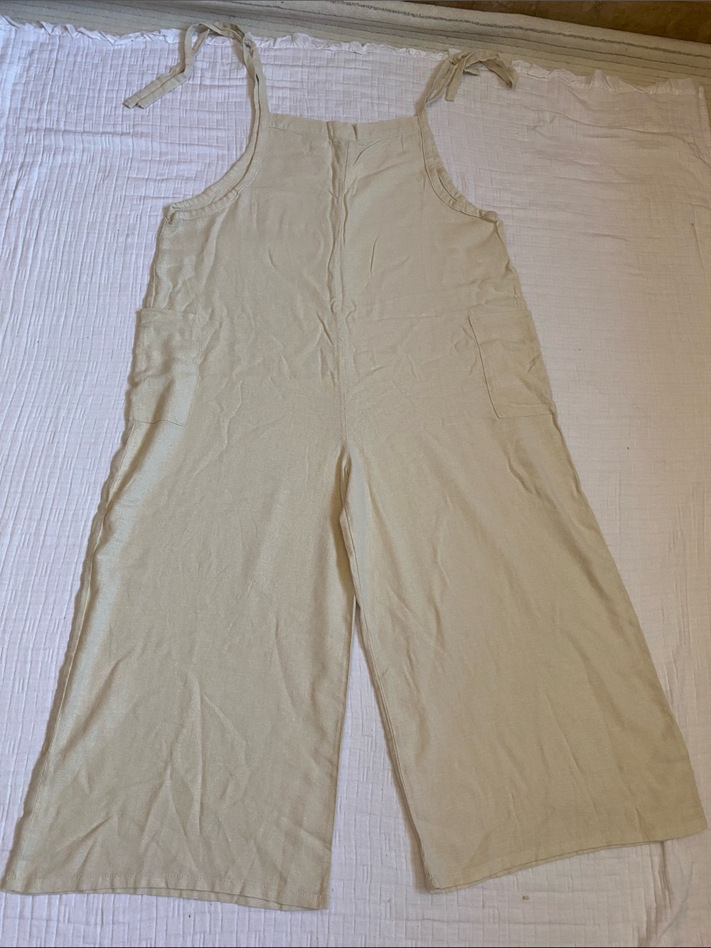HUNTER & BROWN Sleeveless Cream Tie-Shoulder Wide-Leg Jumpsuit